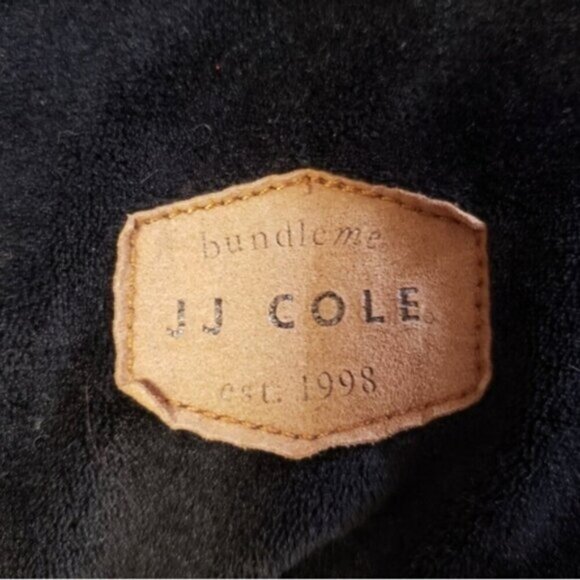 JJ Cole Bundle Me Car Seat Cover Black Faux Sherpa Lining Cozy Warm Winter - Picture 8 of 10